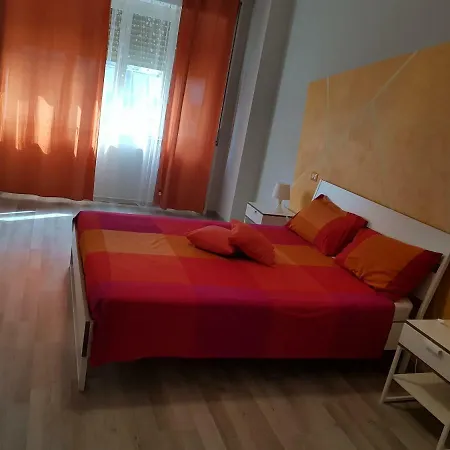 فندق مبيت وإفطار A Due Passi Da....